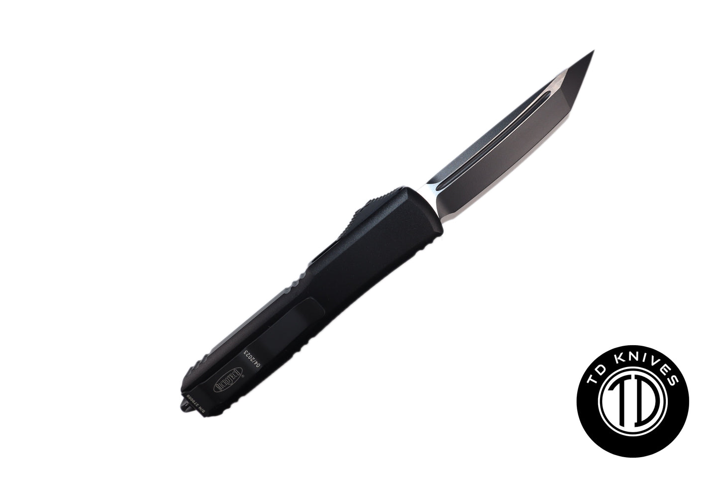 MICROTECH - Ultratech Tanto Edge in Tactical Black with Black Blade Finish. Model # 123-1T