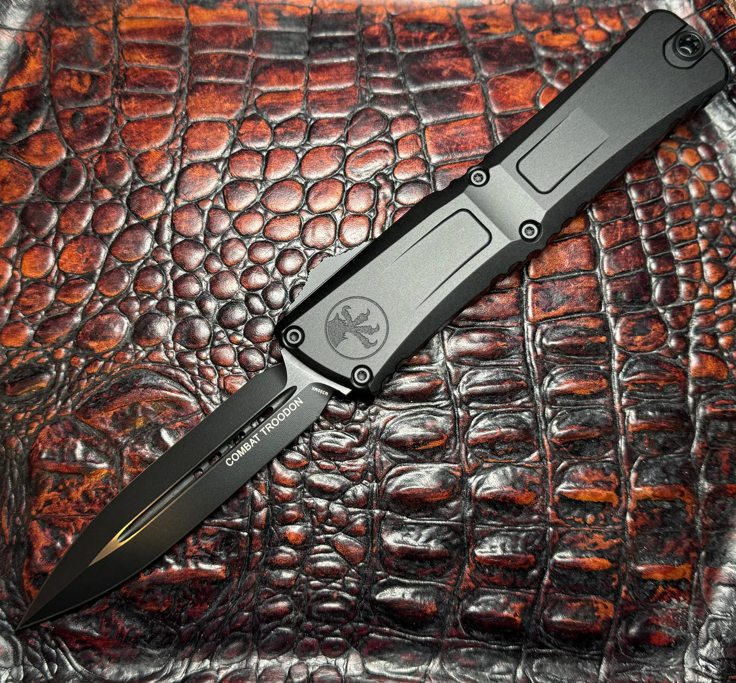 MICROTECH - Combat Troodon Gen III in Tactical Black with Double Edge Blade. Model # 1142-1 T