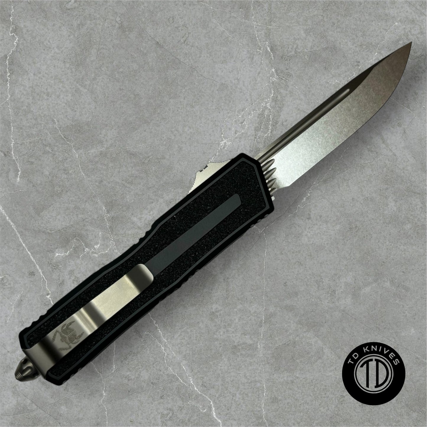 MICROTECH - Scarab II S/E Gen III in Black W/ Stonewash Standard Edge Blade. Model: 1278-10