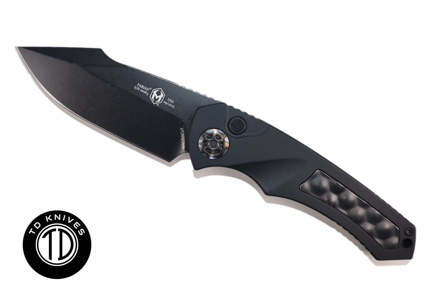 HERETIC - Pariah in Battleworn Black W/ Bubble Inlays & Flamed Ti Pivot Collars Model # H048-8A
