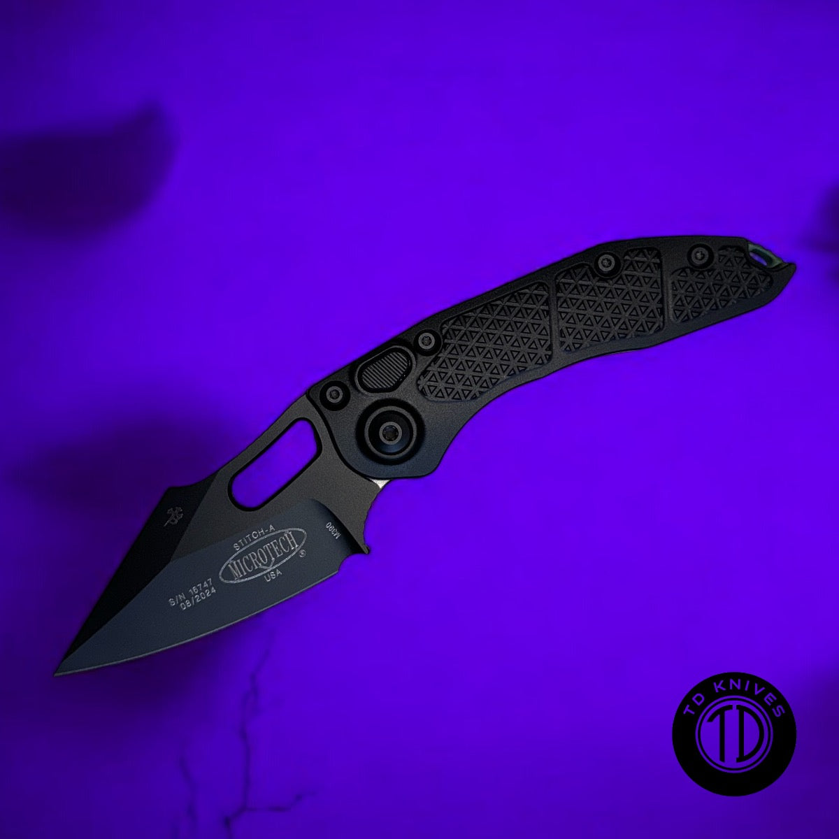 MICROTECH / BORKA- Stitch Auto - Standard Edge W/ Antique Green Titanium Backspacer. Model # 169-1 BK-A3TI