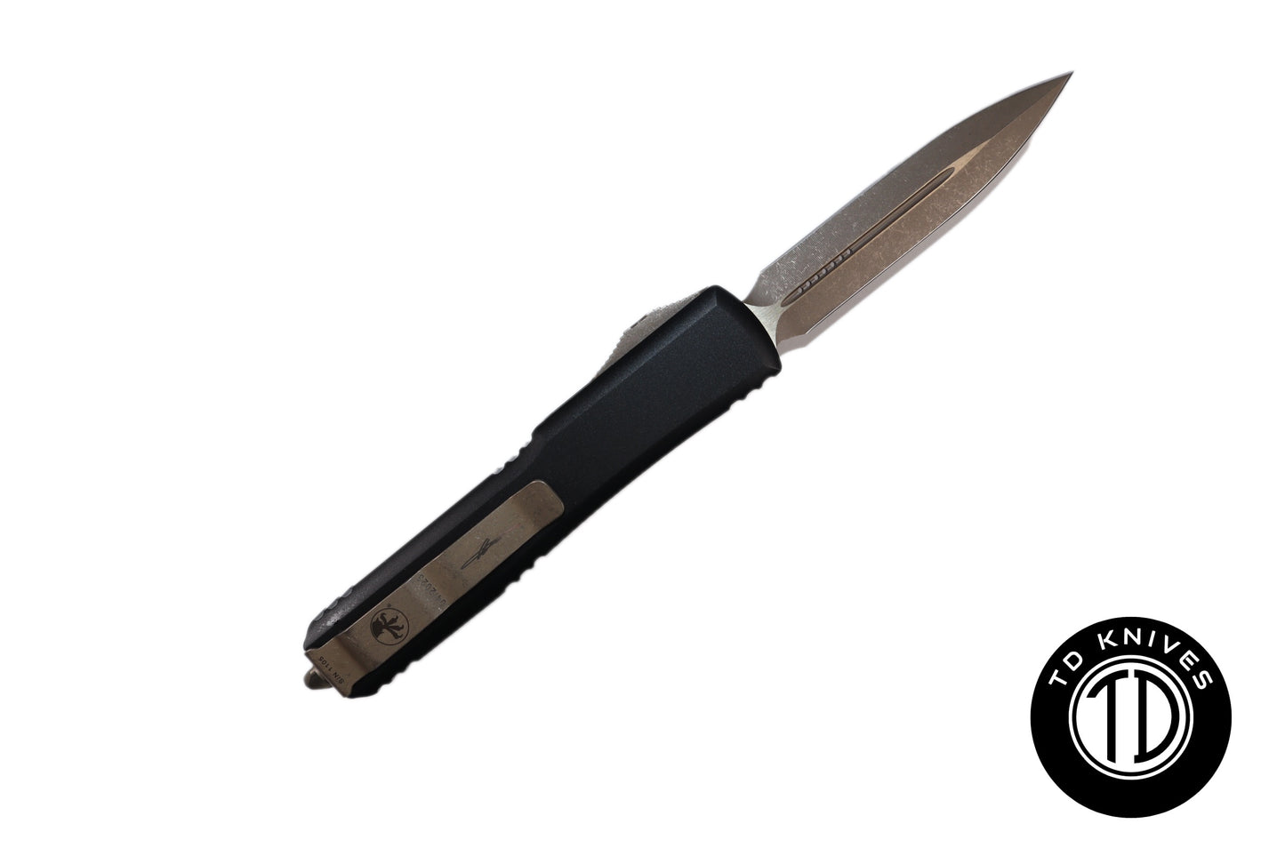 MICROTECH - Signature Series Ultratech Death Card Edition Double Edge Apocalyptic Bronze Blade Finish with Bronze Hardware. Model # 122-13DCS