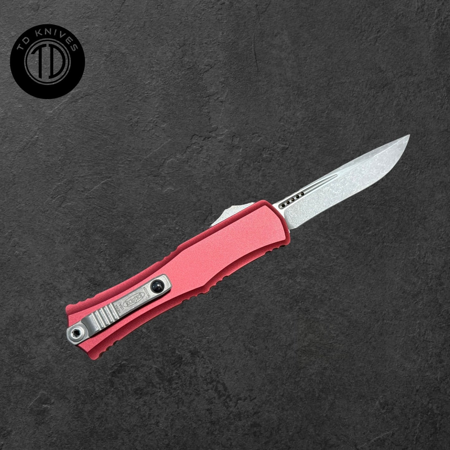 MICROTECH - Hera II Mini in Merlot W/ Apocalyptic Recurve Blade Model # 1705M-10APMR