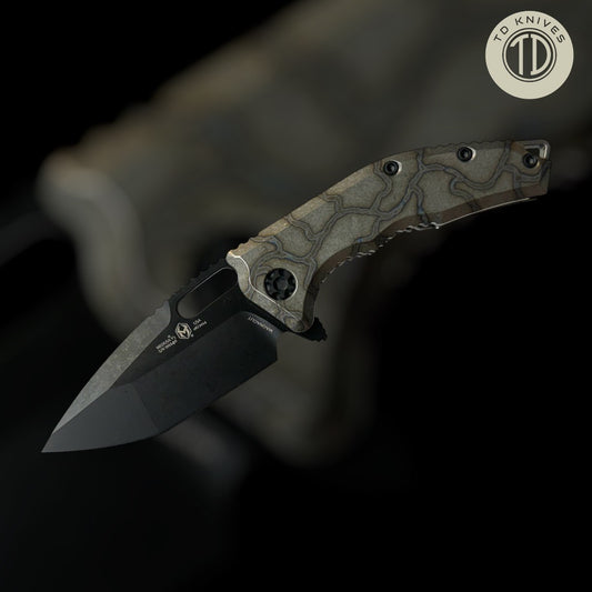 HERETIC - Medusa W/ Flamed Titanium Handle & Tanto Edge Black DLC Blade Model # H009-6A-FTI