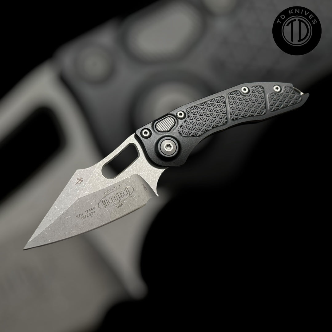 MICROTECH / BORKA- Stitch Auto in Black W/ Standard Edge Apocalyptic Blade. Model # 169-10AP